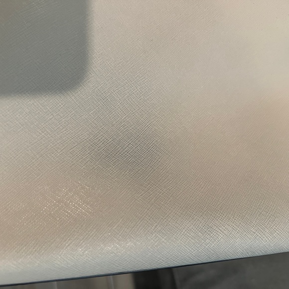 Henri Bendel XL Tote - Picture 7 of 9